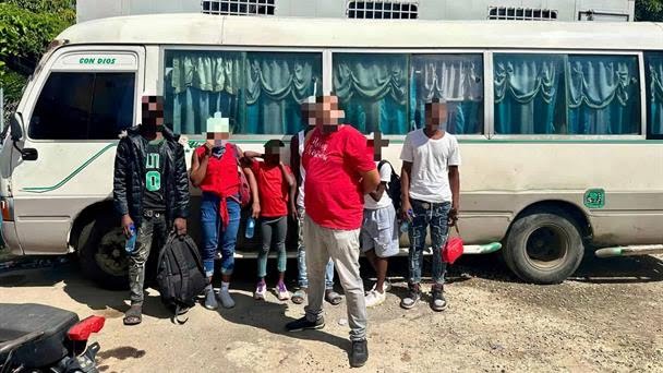 DGM detiene en Dajabón a dominicano que trasladaba haitianos indocumentados