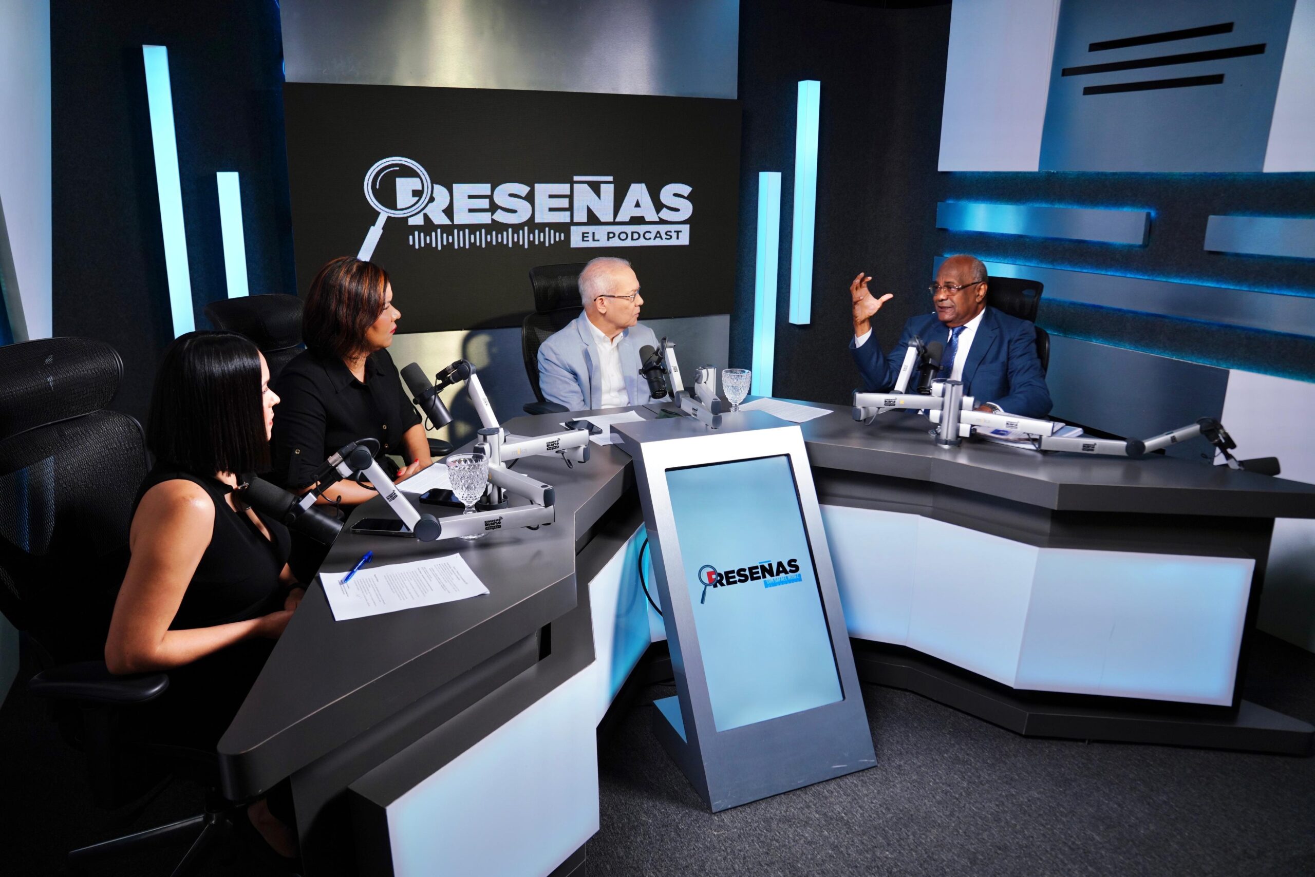 Cándido Mercedes crítica presencia constante de expresidentes en la agenda pública