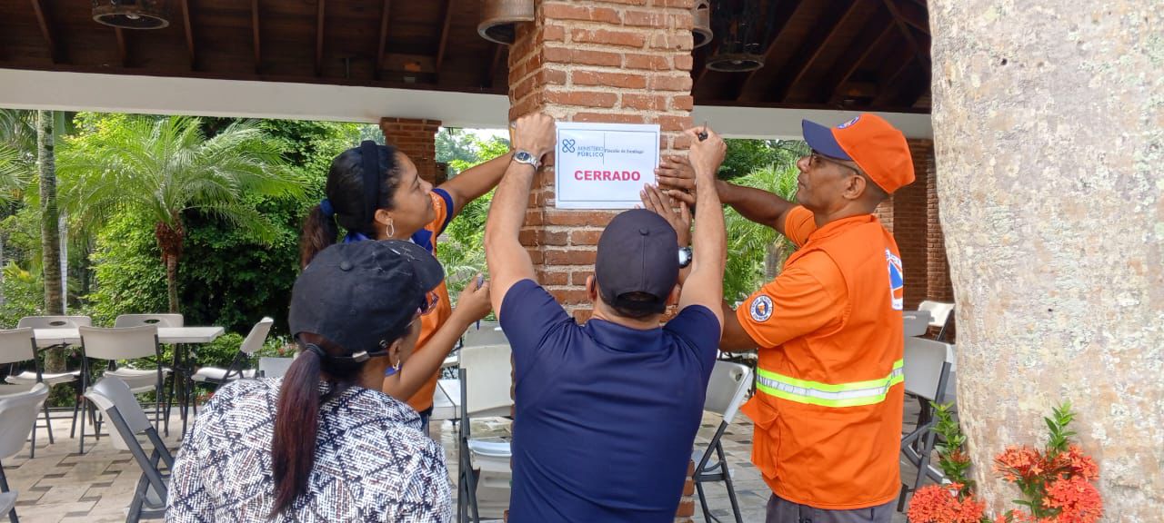 Clausuran hacienda donde murió niña de 11 años durante excursión escolar en Santiago