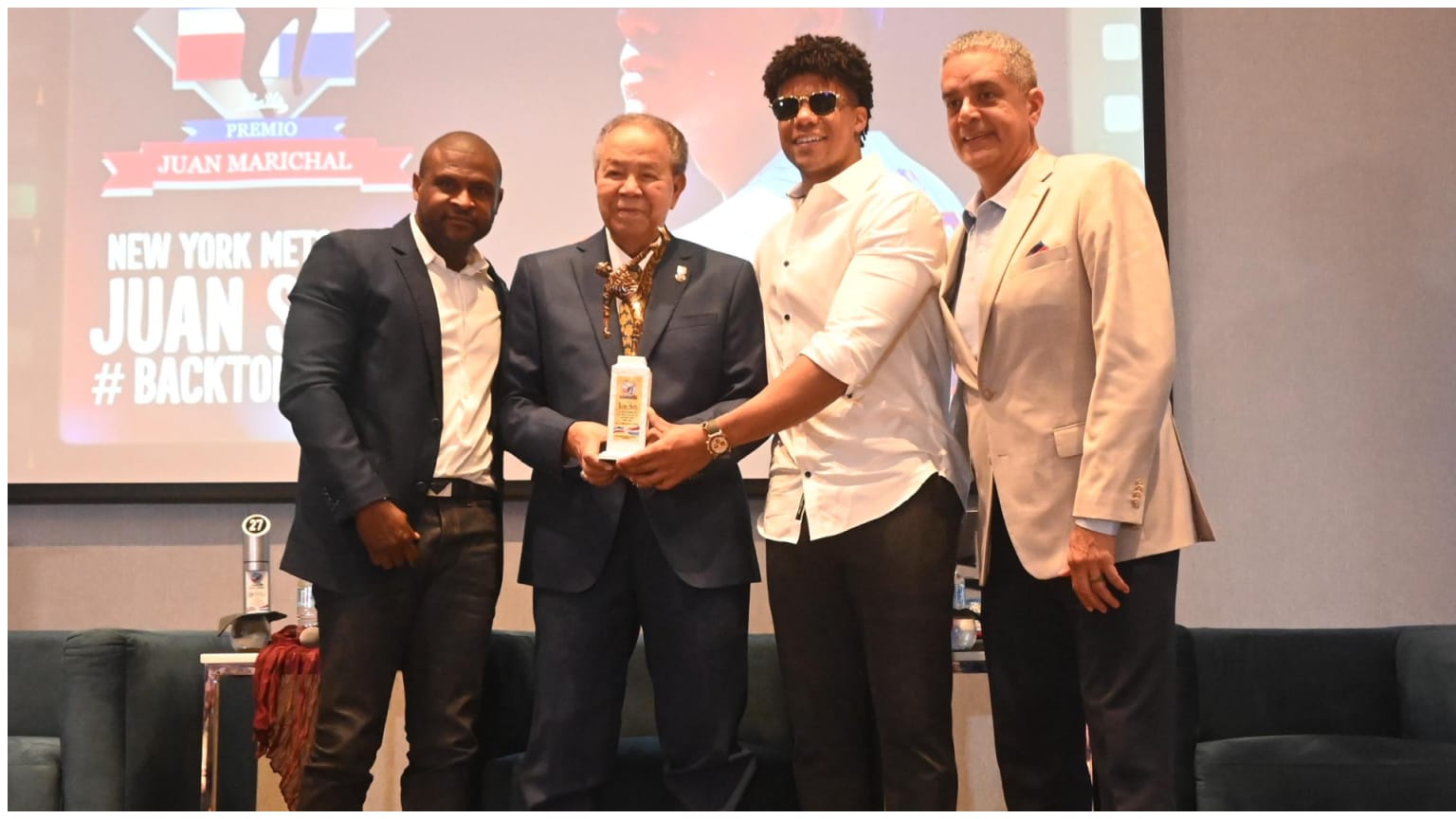 Juan Soto recibe el Premio Juan Marichal en emotiva ceremonia en R.D.