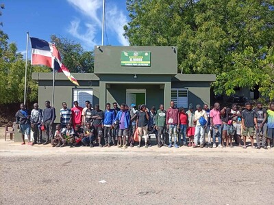 Detienen 33 haitianos que intentaban evadir control militar en Dajabón