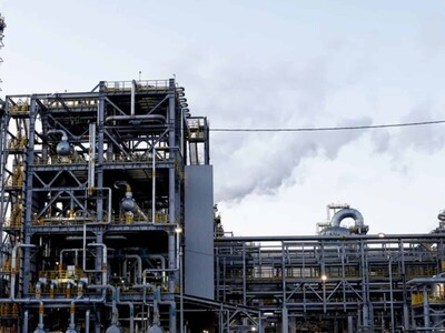 EE. UU. e Israel atacan de nuevo instalación petroquímica de Irán