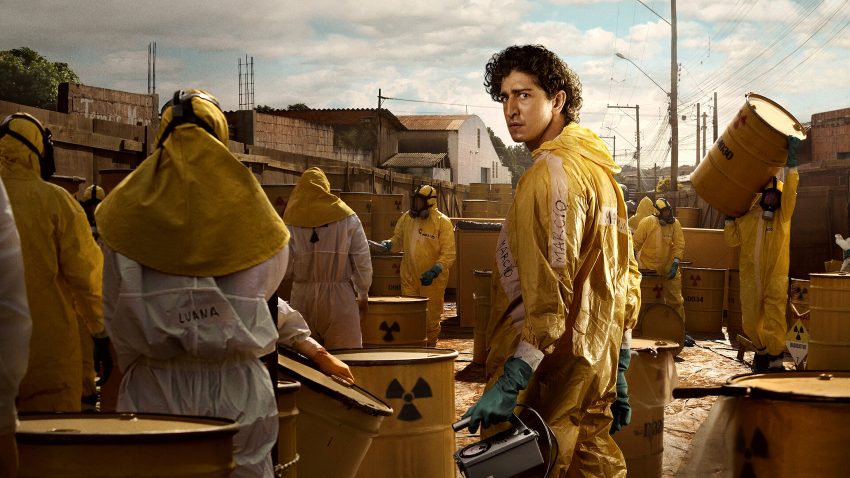 Fernando Coimbra lidera el Top global de Netflix con Radioactive Emergency