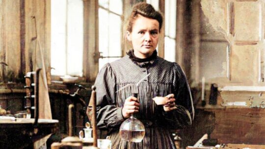 Marie Curie y su legado para afrontar problemas con comprensión y valentía