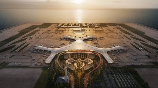 China está levantando un gigantesco aeropuerto sobre una isla artificial: la ingeniería no es el único reto