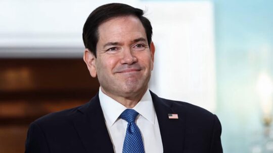 EE.UU. y Catholic Relief Services envían el primer vuelo de ayuda a Cuba