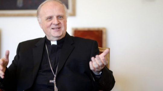 El nuevo Nuncio Apostólico llega a Argentina y crece la expectativa por la visita del Papa al país