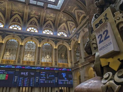 Petróleo de Texas sube 2.95 % tras nuevas amenazas EE.UU. a Irán