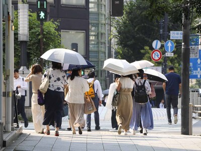 Presentan en Japón nevera humana por el calor insoportable