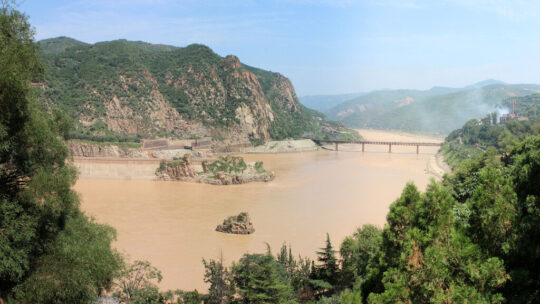 China ha plantado tantos árboles (y ha hecho tantas presas) que el Rio Amarillo está dejando de ser amarillo