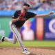 Chris Sale vence a Yamamoto con partido completo y 11 ponches