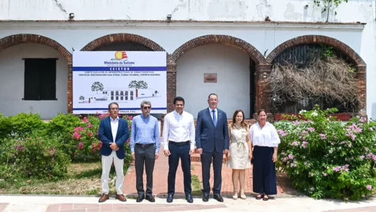 David Collado deja iniciada restauración de Casa Aybar, en Ciudad Colonial