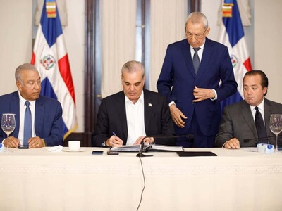 Gobierno realiza titulación terrenos de parques nacionales del Estado