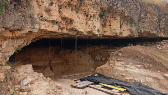 Hace 49.000 años en el Guadarrama hubo un GLOF como el de Nepal: la riada abrió paso a los primeros neandertales de Segovia