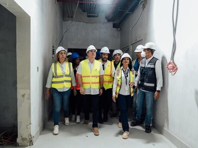 Jean Luis Rodríguez supervisa hospital traumatológico en San Cristóbal