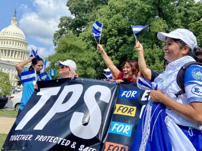 Prórroga TPS El Salvador para inmigrantes salvadoreños en riesgo