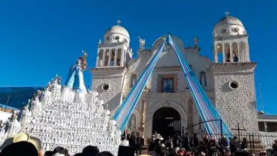 Sacerdote tras sismo de 7.2 en Perú: Gracias a la Virgen de las Nieves no hubo daños considerables