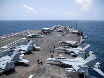 USS George Washington llega a relevar el USS Abraham Lincoln