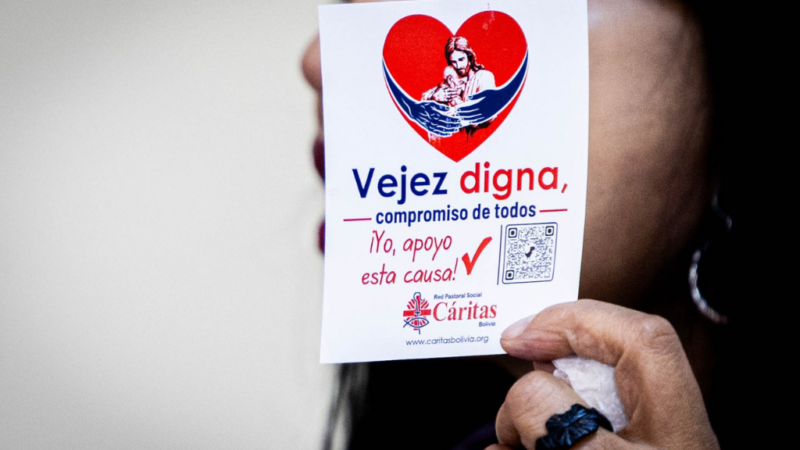 “Vejez digna, compromiso de todos”: Lanzan campaña de ayuda a hogares de personas mayores en Bolivia