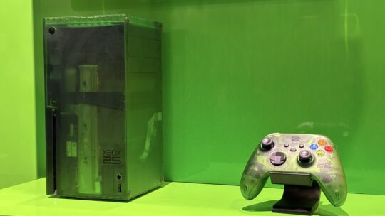 Xbox celebra su 25 cumpleaños con una Xbox Series X muy especial. Prepara 900 euros