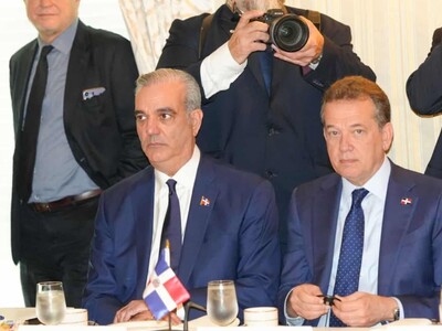 Abinader cree la inteligencia artificial puede avanzar y regularse