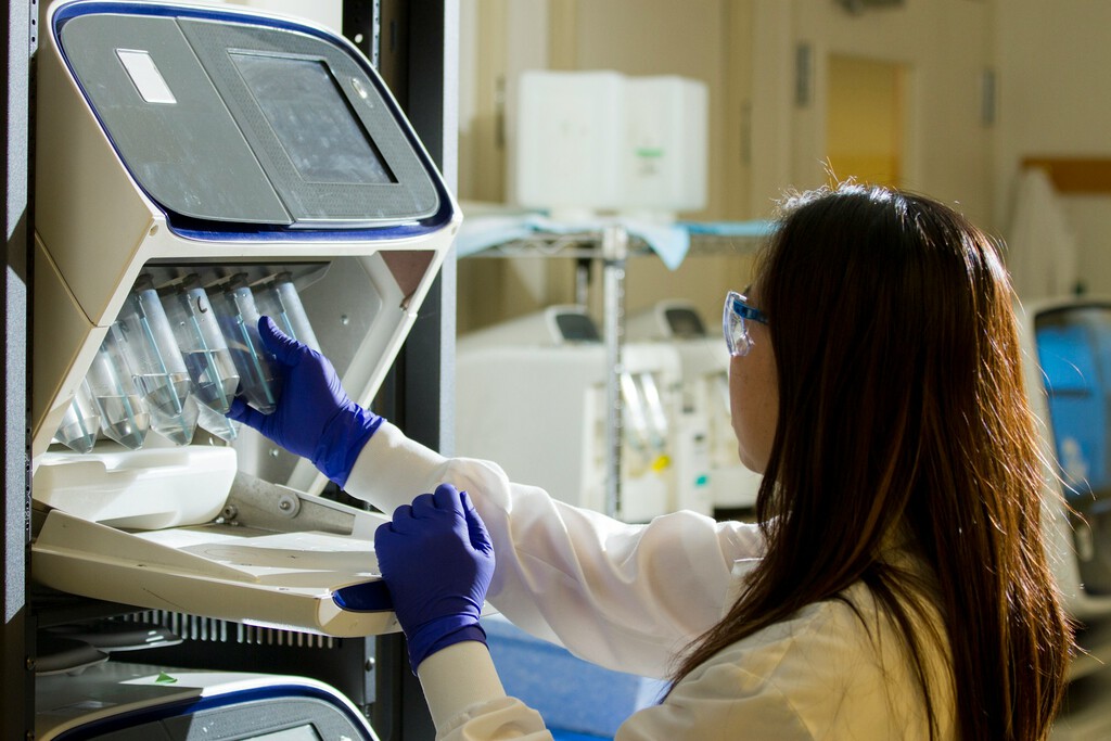 China está viviendo su «momento DeepSeek» en tecnología sanitaria: así quiere convertirse en una potencia mundial de la salud