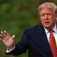 Donald Trump promete eliminar los aranceles al whisky irlandés