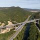 El AVE Burgos-Vitoria enfrente su mayor reto: levantar siete viaductos en siete kilómetros para salvar ríos, carreteras y vías de tren