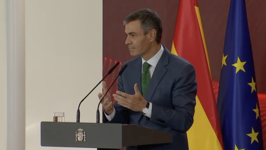 El Gobierno de España presenta su gran plan para la IA: gigafactorías, un gran "contrato social" e insertarla en Mi Carpeta Ciudadana