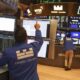 El petróleo de Texas baja un 2.21 % pendiente de avances diplomáticos