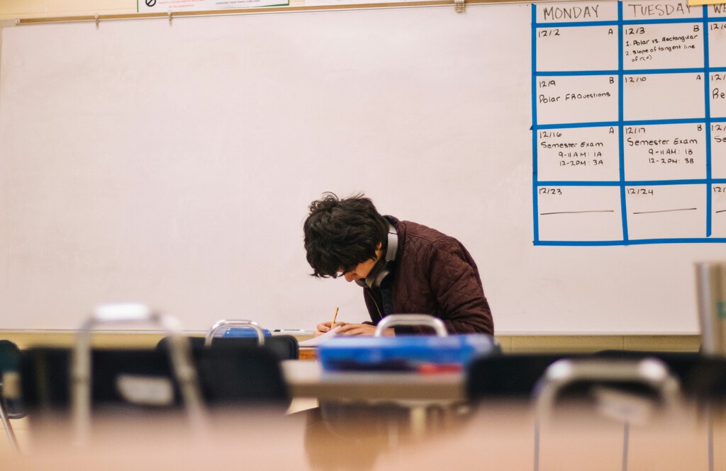 El último PISA causó una conmoción por el desplome de resultados entre los estudiantes de familias ricas. Puede que solo fuera …