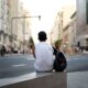 En Madrid se han hartado de no poder sentarse a la sombra y piden más bancos. Concretamente, 1.602 más
