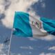 Guatemala exonera impuestos a combustible ante protestas
