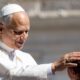 Iglesia en Uruguay alerta sobre venta de entradas falsas para ver al Papa León XIV