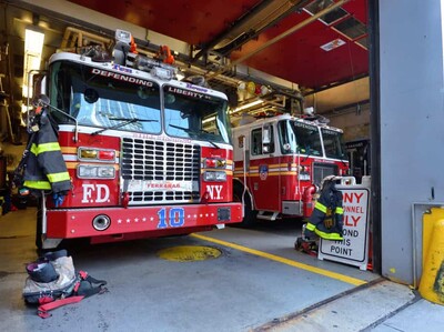 Incendio en El Bronx deja un muerto y 10 heridos