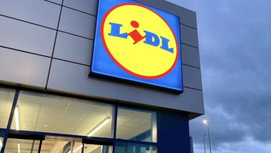 Lidl vende una freidora de aire tipo Ninja Crispi con recipientes de más capacidad, menor consumo y la mitad de su precio