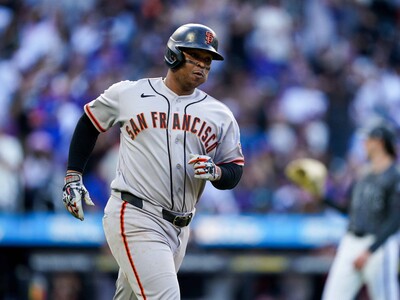 MLB: Rafael Devers conecta dos H4s en el triunfo de los Gigantes