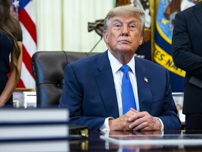 Medida de Trump amenaza fondos federales si no reportan indocumentados