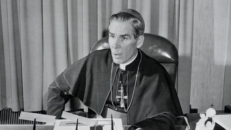 Obispo bautizado por Fulton Sheen reflexiona sobre su legado antes de su beatificación