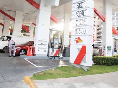 PLD opina:bancos y gasolineros en conflicto por comisiones en tarjetas