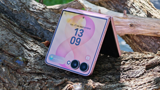 Samsung Galaxy Z Flip8, análisis: ser un buen móvil plegable ya empieza a dejar de ser suficiente