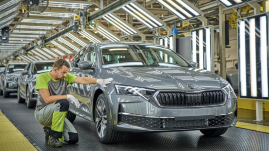 Skoda dice que fabricar en España tiene una ventaja frente a Europa del Este: la energía