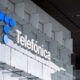 Telefónica prueba en Alemania cuánto puede adelgazar una empresa cuando mete IA en todas partes. España juega en el mismo tablero