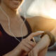 Tu smartwatch te está mintiendo sobre las calorías que quemas. Y cuanta más grasa corporal tienes, más te miente