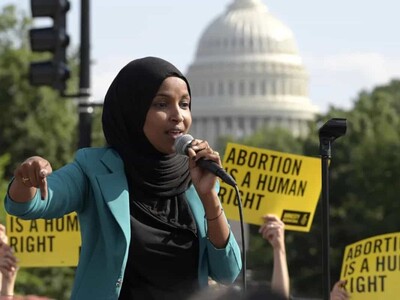Abogados de Ilhan Omar cuestionan allanamiento a su casa