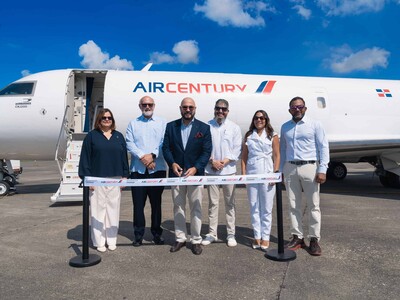 Air Century presenta el primer Bombardier CRJ200SF