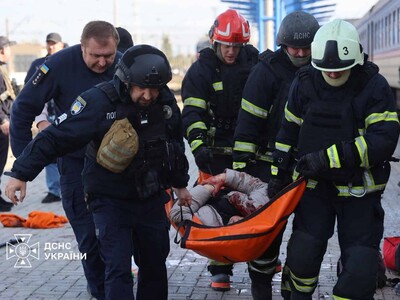 Al menos 14 muertos en un ataque ruso a estación de tren en Ucrania