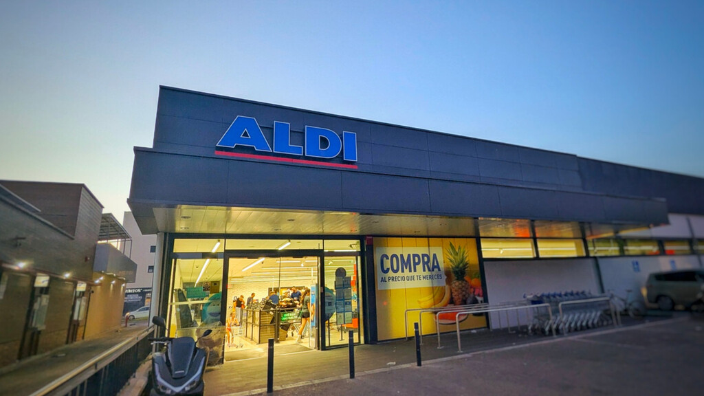 Aldi traerá a sus tiendas la semana que viene una radio de emergencia con linterna SOS y batería para recargar el móvil