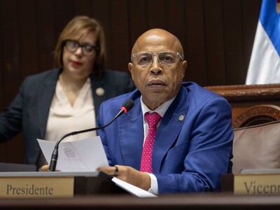 Alfredo Pacheco condena que diputada de Elías Piña fuera esposada