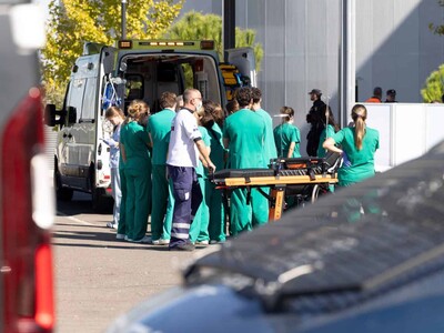 Alta velocidad ferroviaria española sufre dos accidentes mortales e